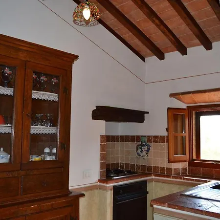 Apartment Le Casine-perignano-spinelli Sleeps 6
