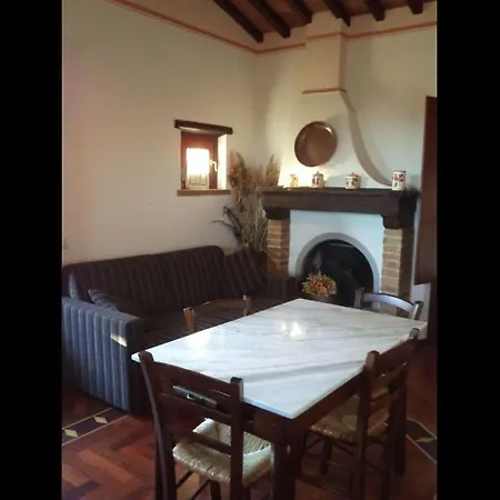 Apartment Le Casine-perignano-spinelli Sleeps 6 Cortona